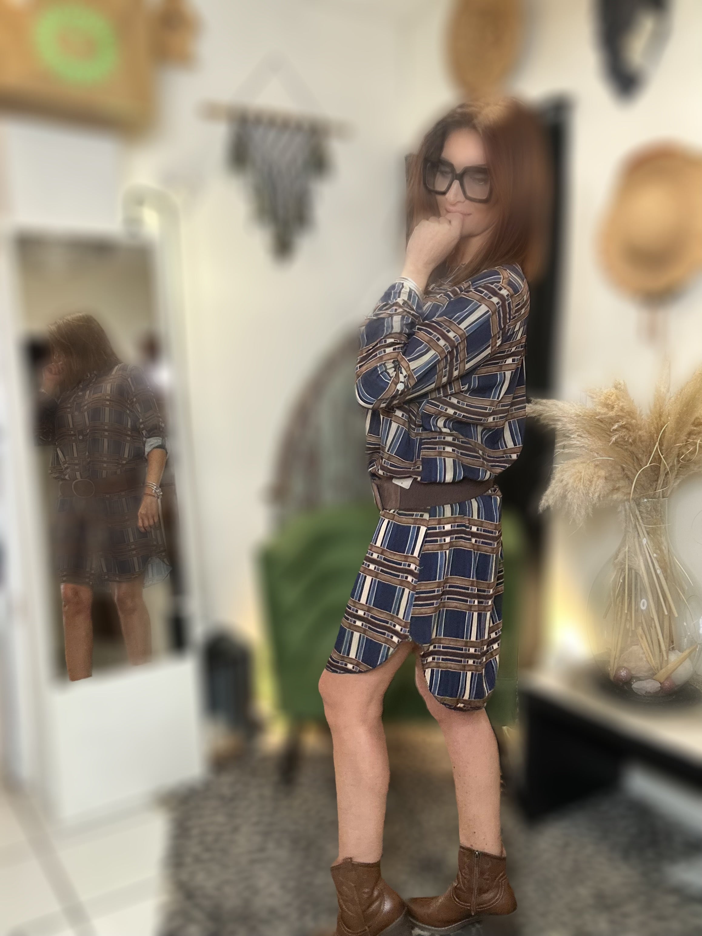 Robe MONA