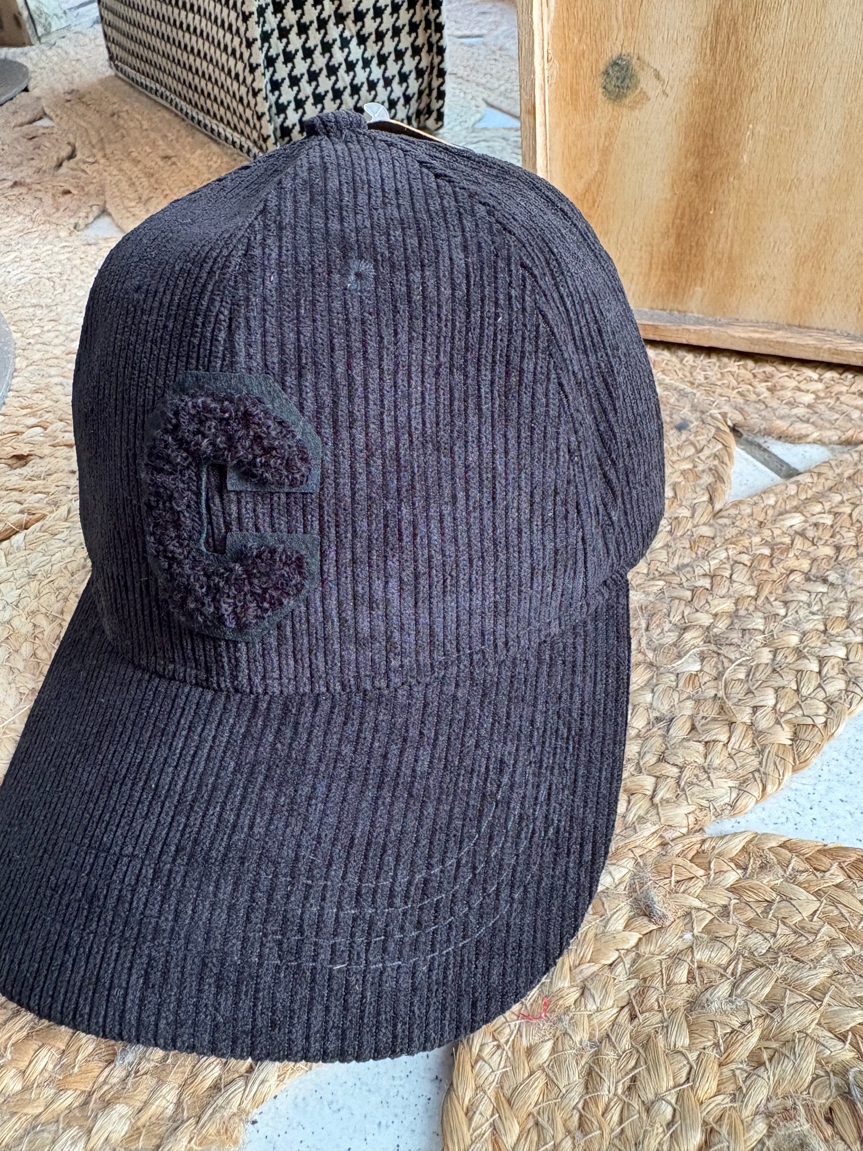 Casquette C