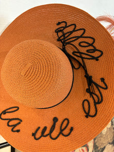 Chapeau La vie est belle