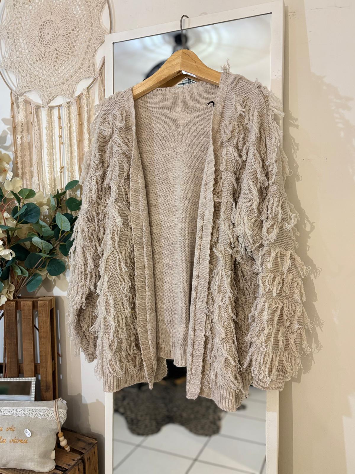 Gilet, bohème, chic, beige, grande taille à frange, tendance la Boutique 83470 ￼