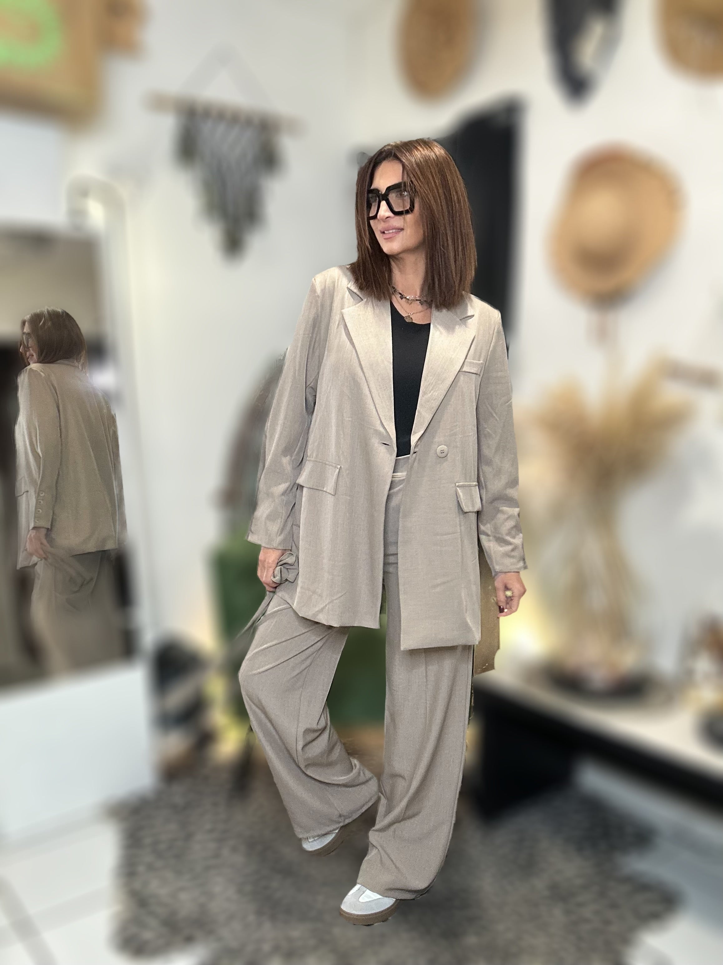 Ensemble costume, Femme, tendance Élégance