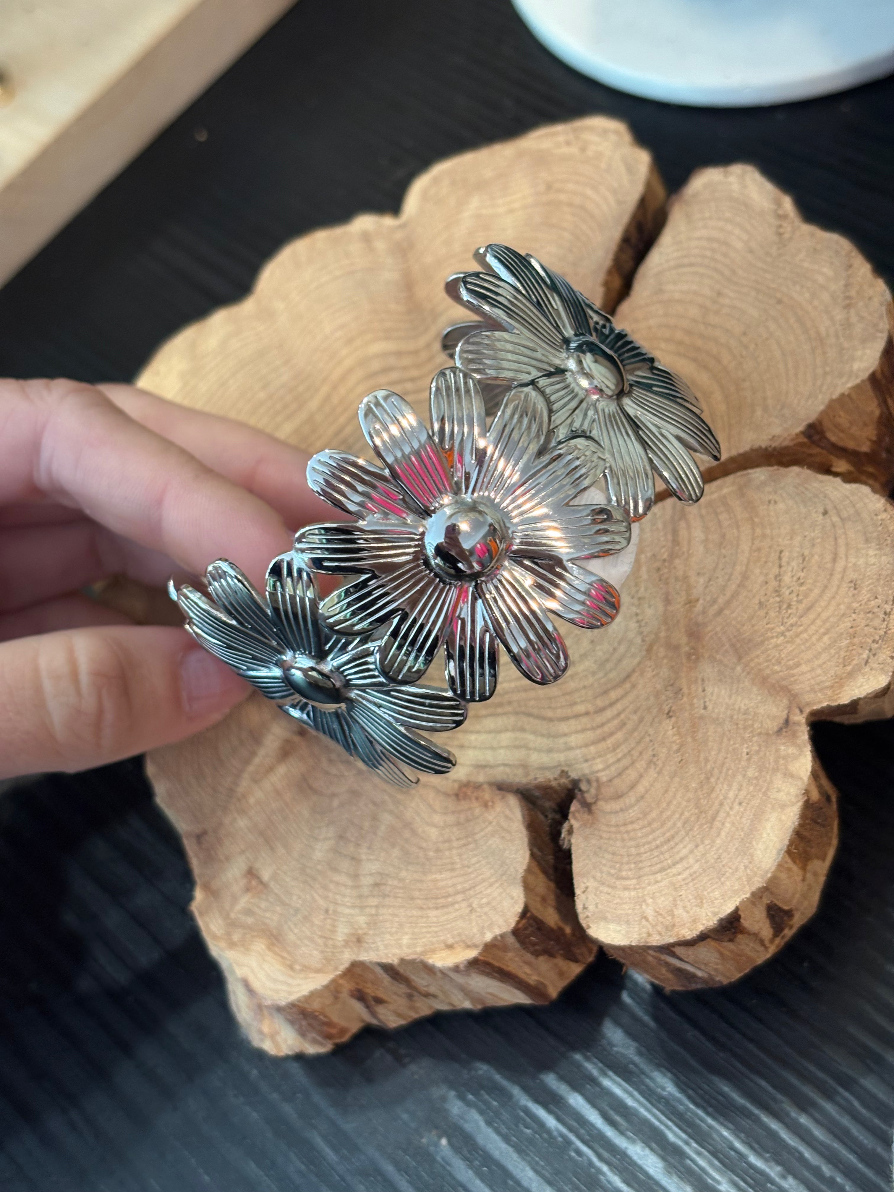 Bracelet PÂQUERETTE