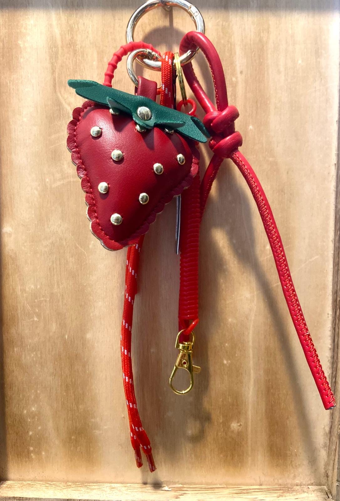 La Boutique 83470 accessoires Bijoux de sac Fraise Bijoux de sac Fraise