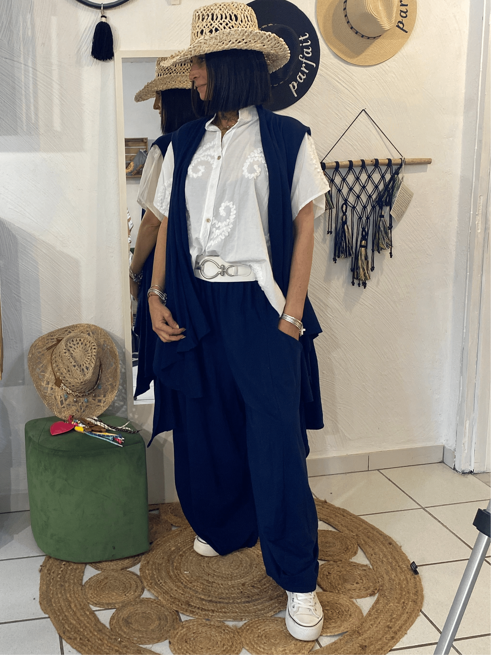 La Boutique 83470 Ensembles de vêtements pour femme Bleu marine / Du 38 au 50 Gilet MÉLANIE Gilet MÉLANIE