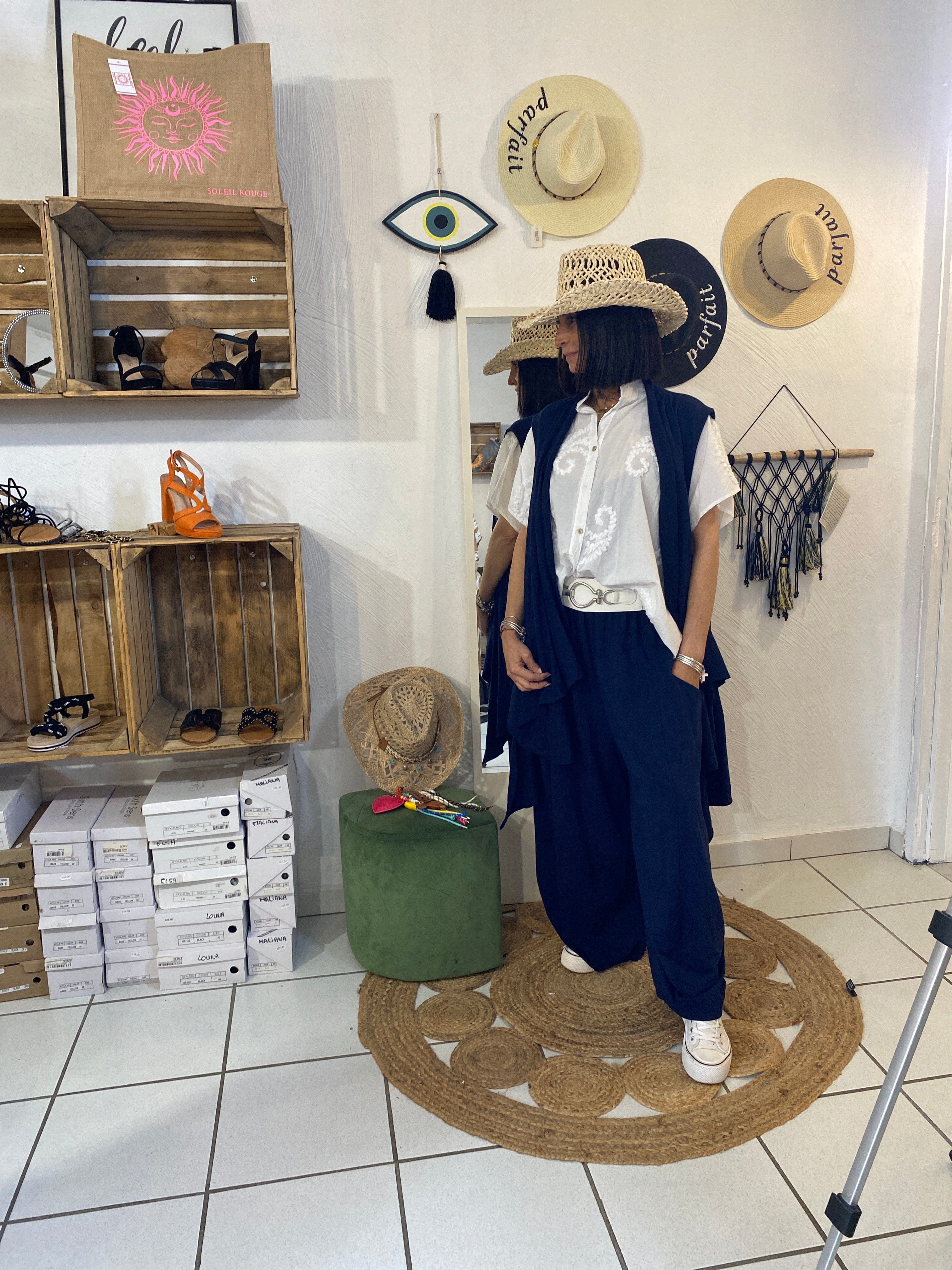 La Boutique 83470 Ensembles de vêtements pour femme Bleu marine / Du 38 au 50 Gilet MÉLANIE Gilet MÉLANIE