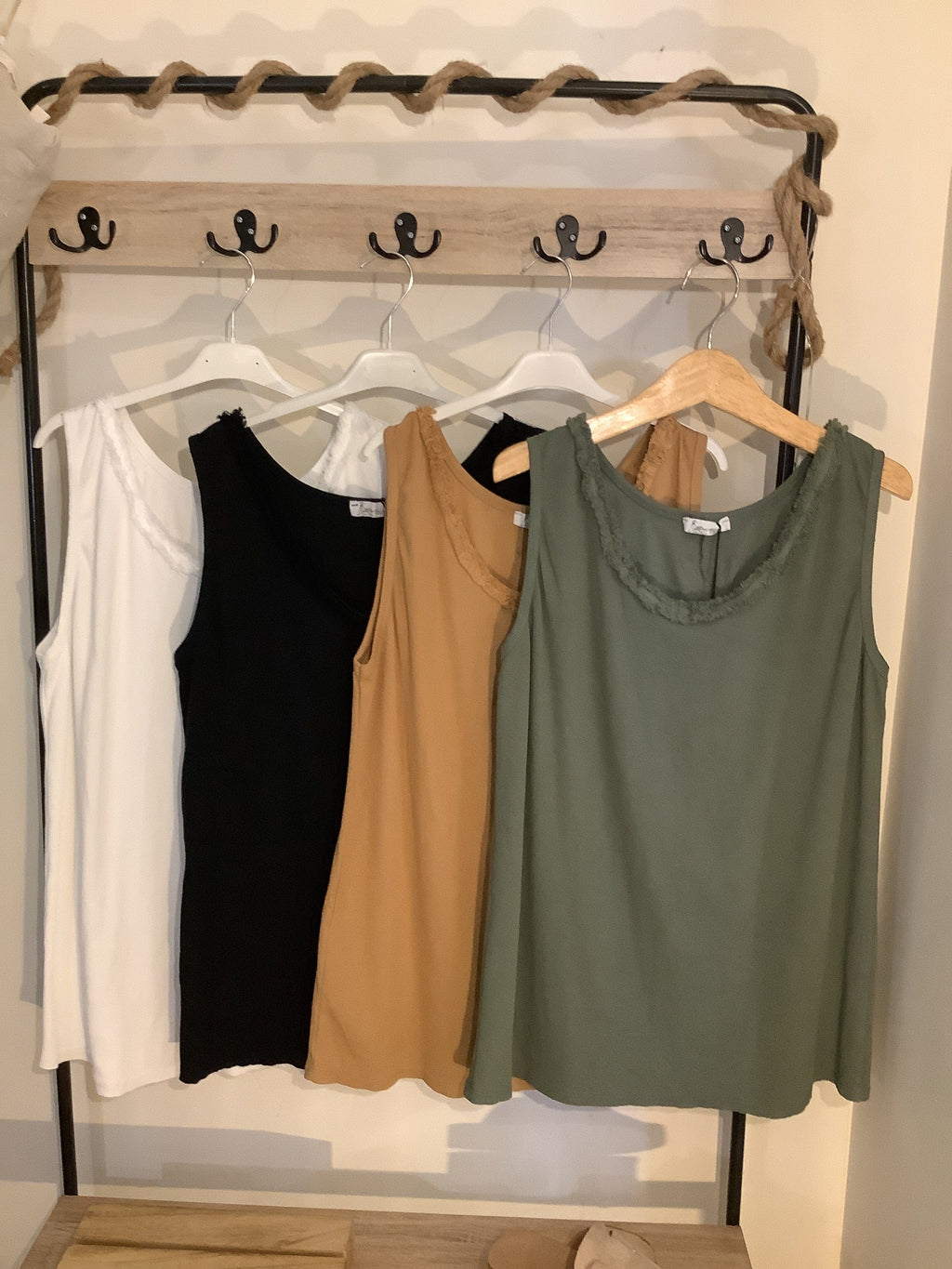 La Boutique 83470 Haut femme Débardeur ALBERTO Débardeur ALBERTO