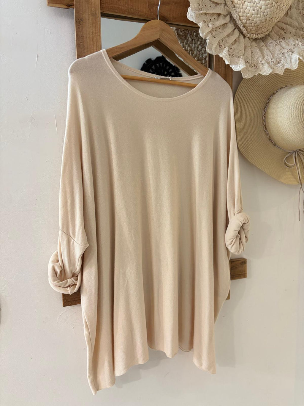 La Boutique 83470 Haut femme Tu du 36 au 46 / Beige Haut VALERIE Haut VALERIE