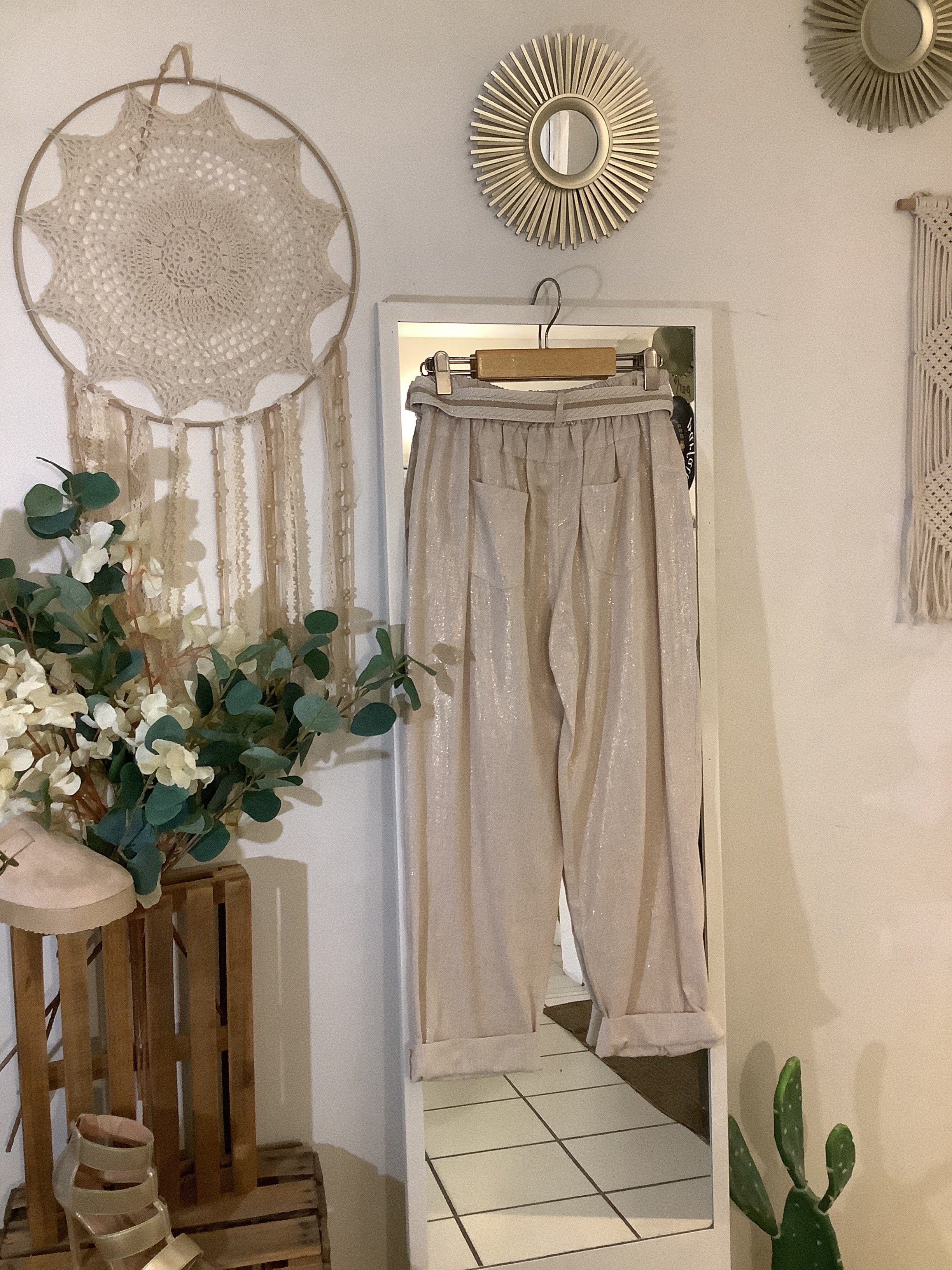 La Boutique 83470 Pantalon Beige / TU du 36 au 46 Pantalon MARIO Pantalon MARIO