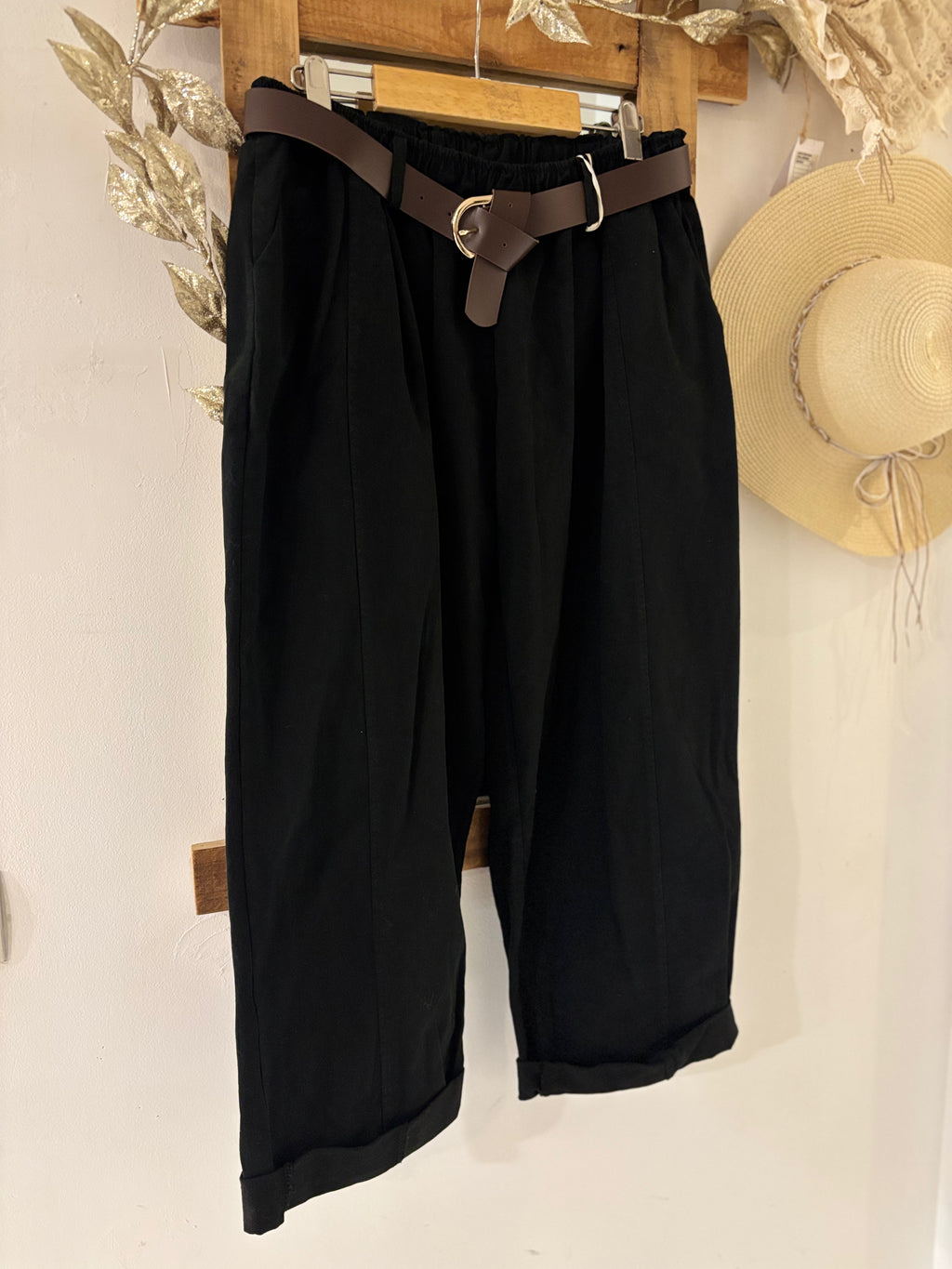 La Boutique 83470 Pantalon Noir / TU du 36 au 48 Pantalon LIVIA Pantalon LIVIA