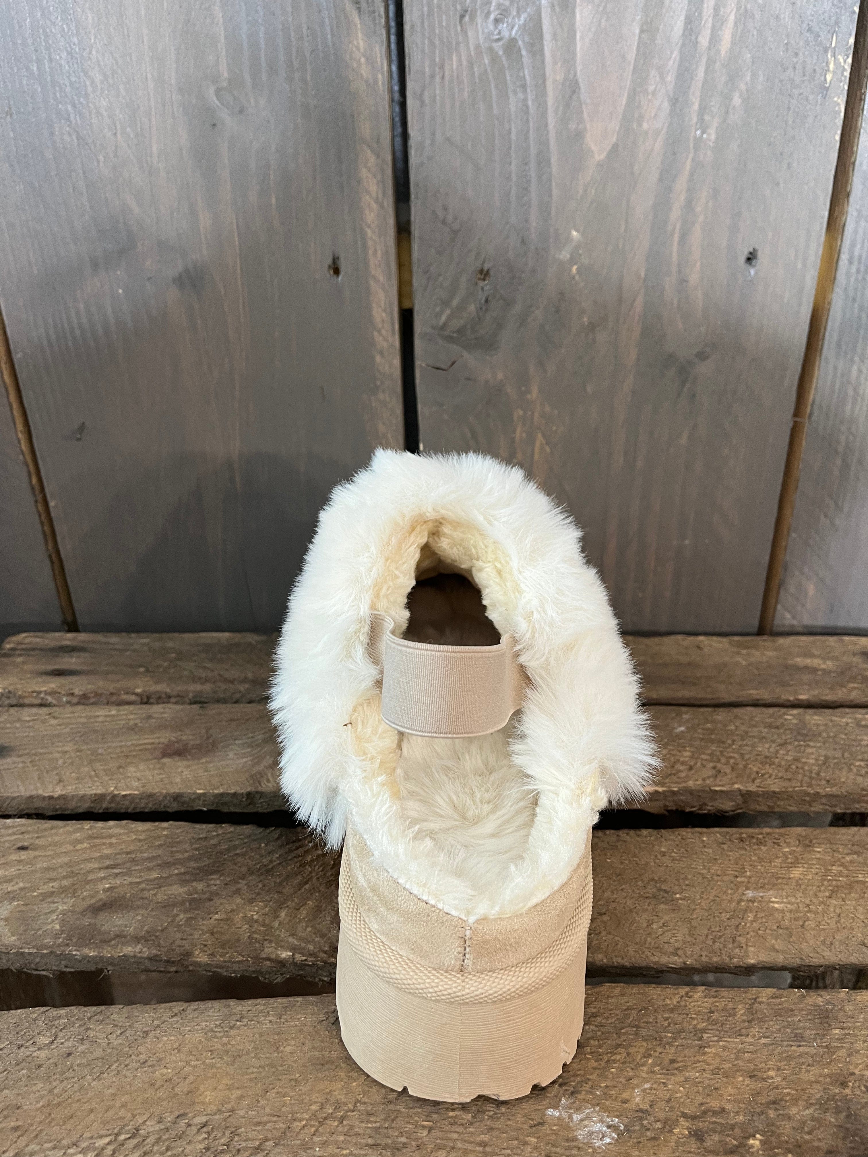 ugg foure sabot