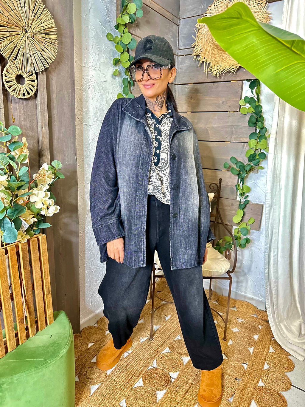 La Boutique 83470 veste femme TU du 36 au 48 / Noir délavé Veste BERENICE BANDITAS FROM MARSEILLE Veste BERENICE BANDITAS FROM MARSEILLE